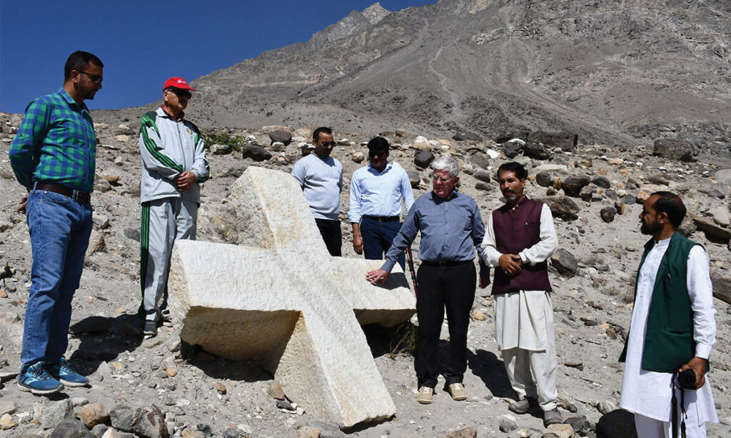 1,200-Year-Old Cross Discovered in Pakistan, May Be Proof Christianity Was There ‘Before Islam Came’