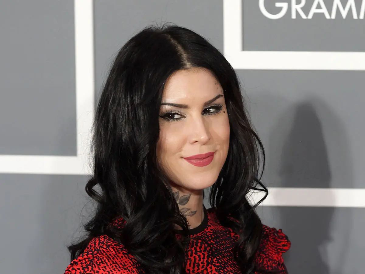 Kat Von D Blacks Out Tattoos After Ditching The Occult For Christ