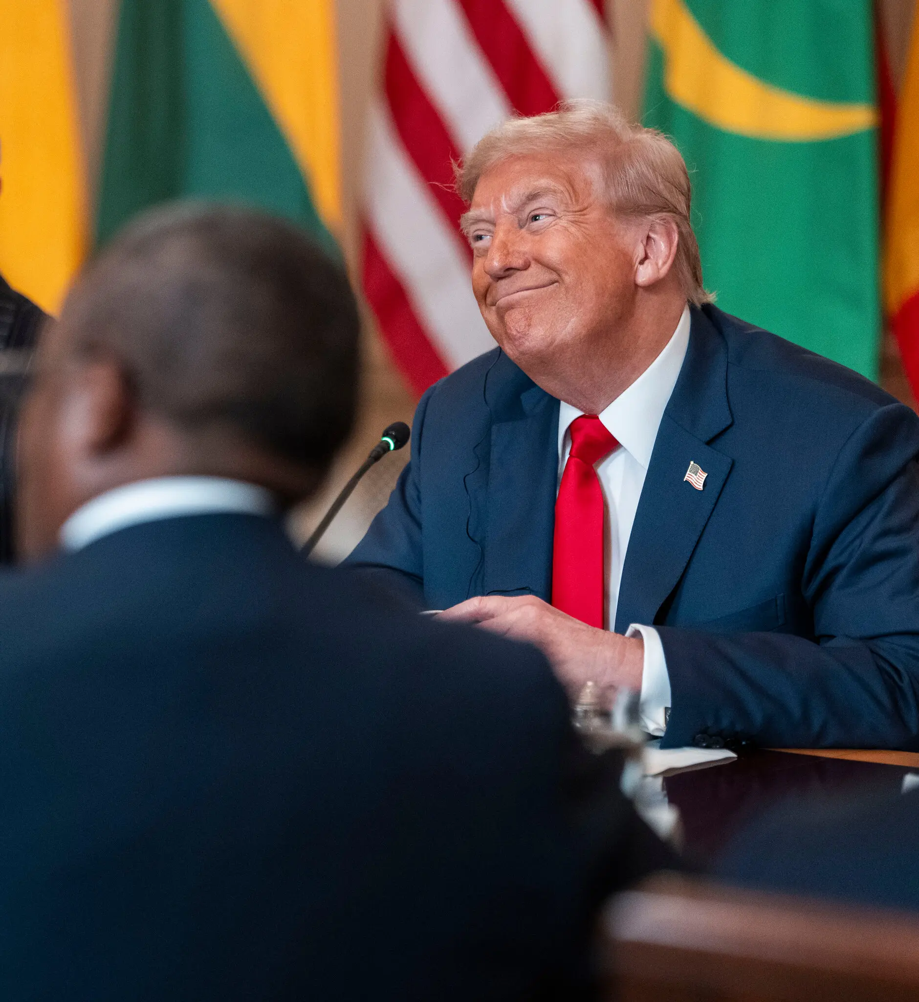 Trump Compliments Liberian President for ‘Beautiful English’