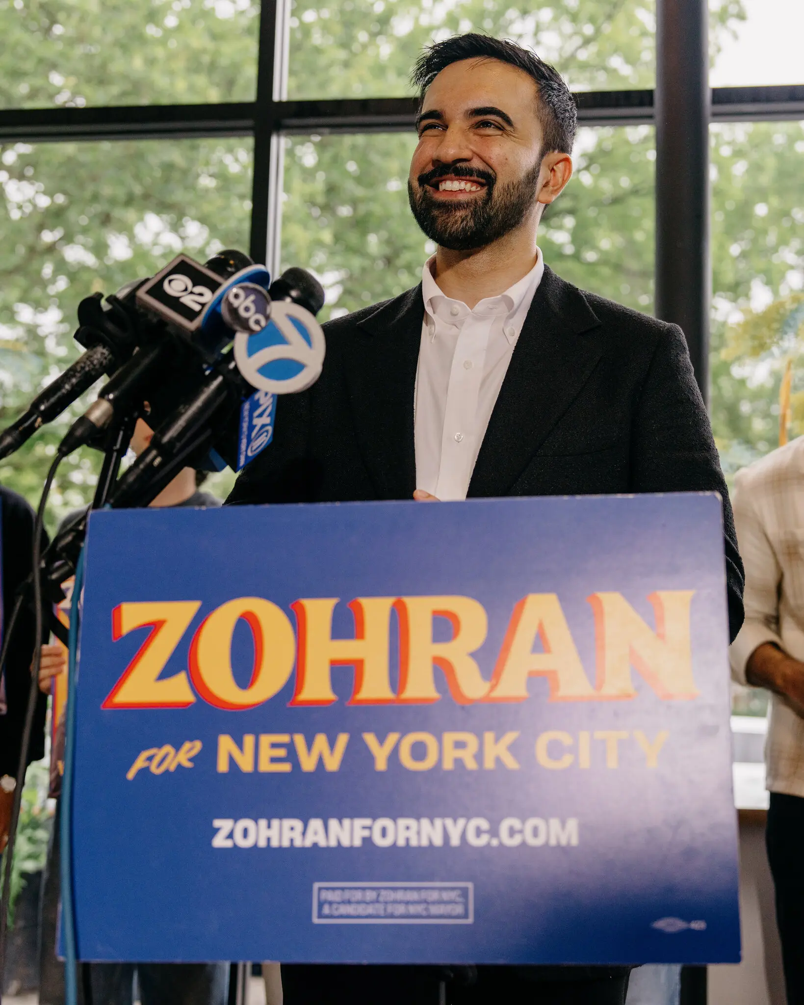 Mamdani Won Over N.Y.C. Democratic Voters. Can He Charm Washington?