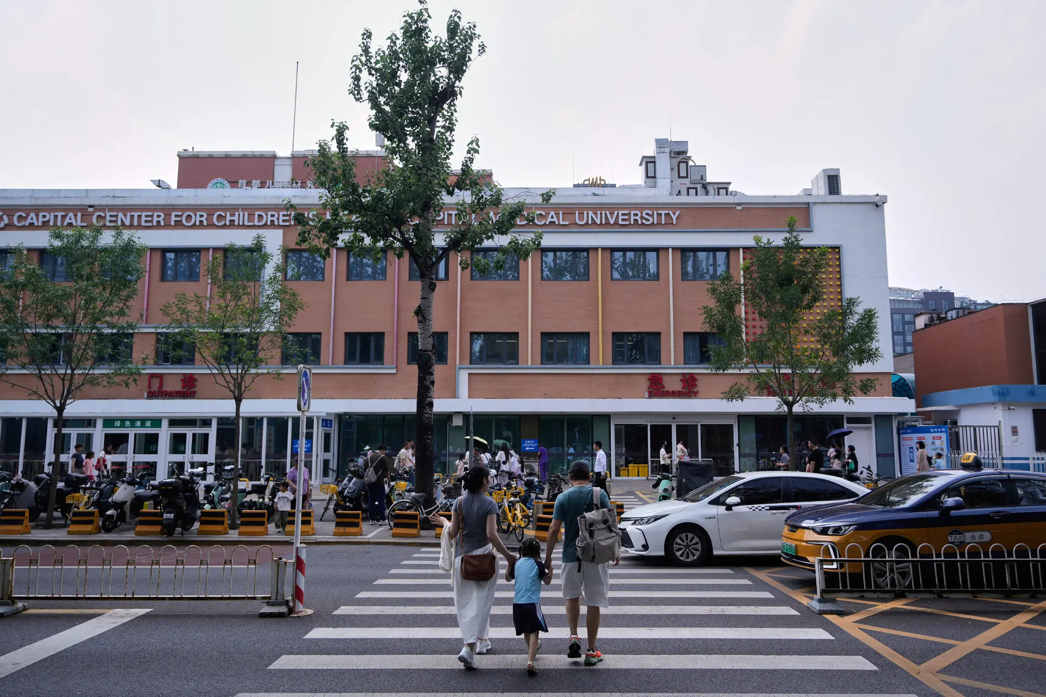 Chinese Officials Helped Cover Up Lead Poisoning of Children, Report Says