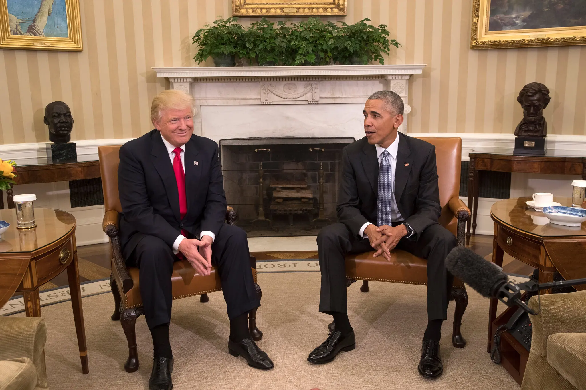Trump Posts Fake Video Showing Obama Arrest